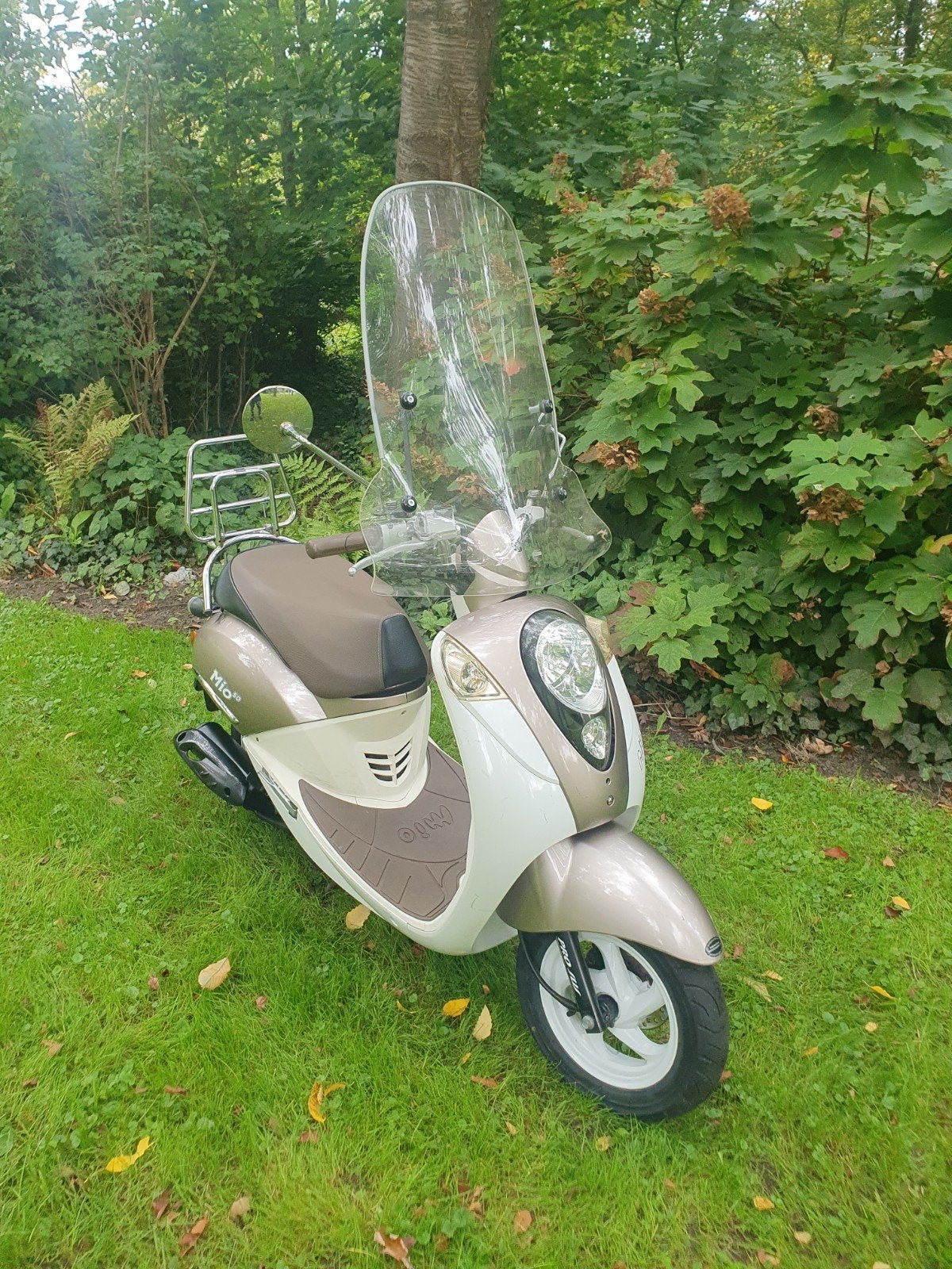 Sym Mio 45 Km geel kenteken bouwjaar 2018, Maximaal 45 km/u, 49 cc, Zo goed als nieuw, Benzine