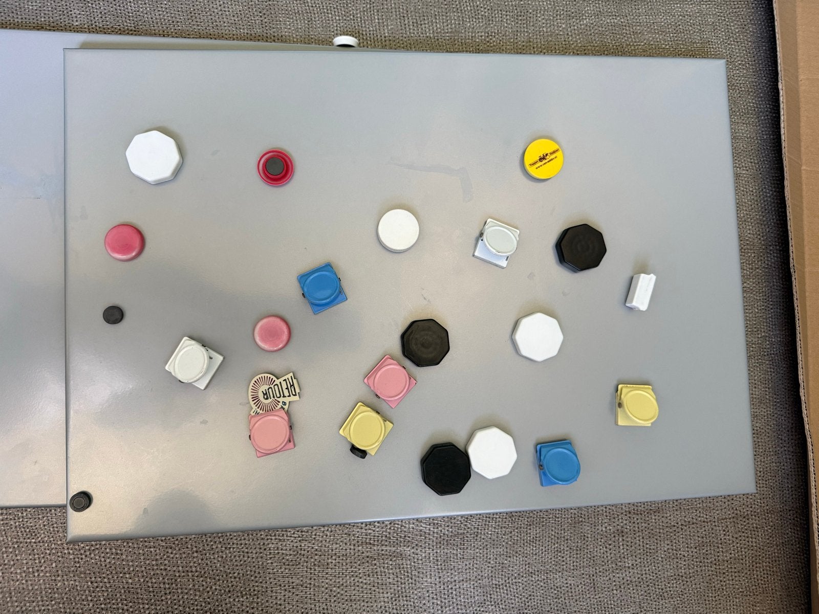 2 IKEA Magneetborden (SPONTAN & BITS) - Diverse Formaten, Ophalen of Verzenden, Gebruikt, Grijs, Metaal