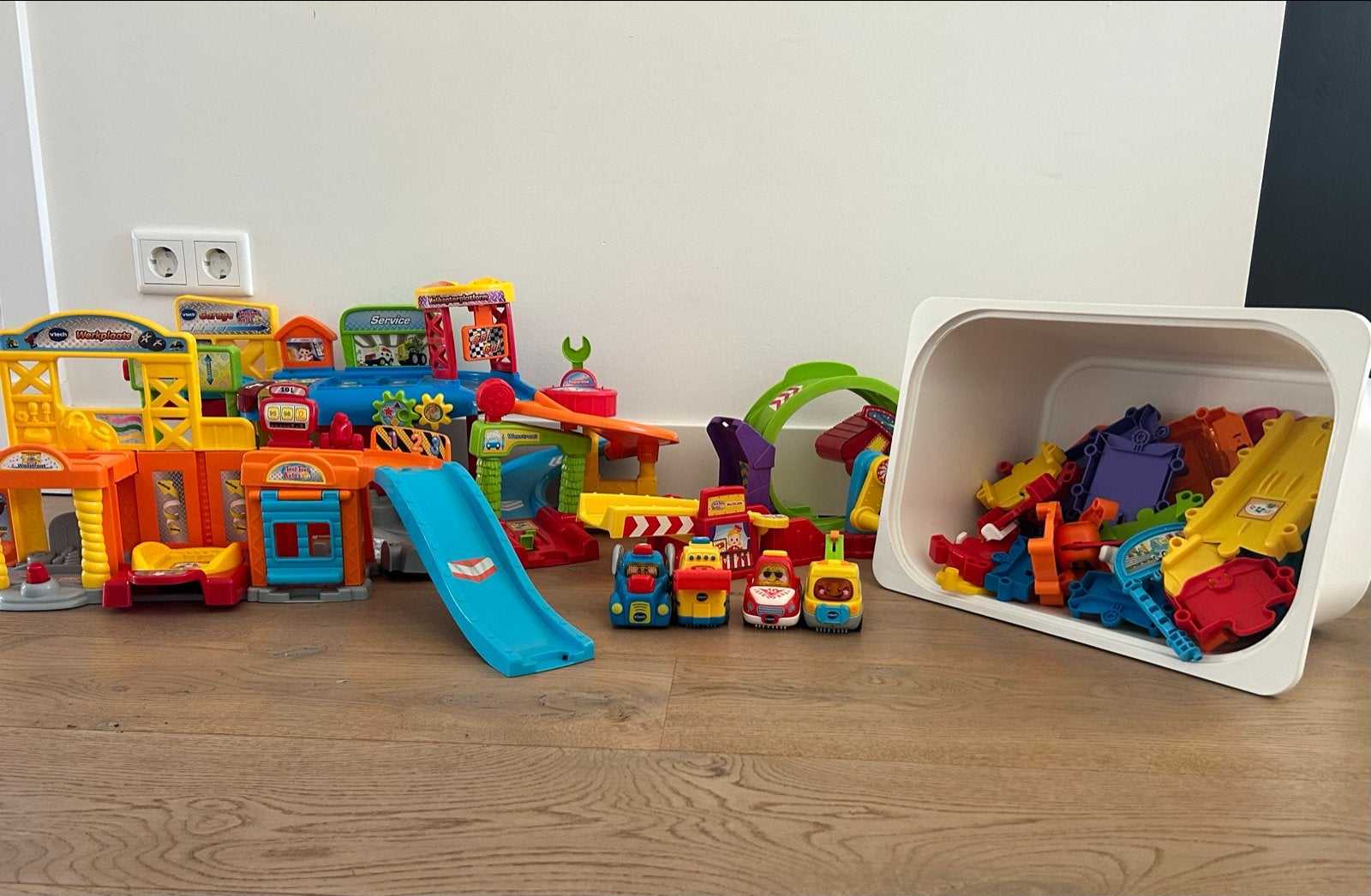 Grote set VTech Toet Toet Auto's, Kinderen en Baby's, Ophalen of Verzenden, Gebruikt, 6 maanden tot 2 jaar