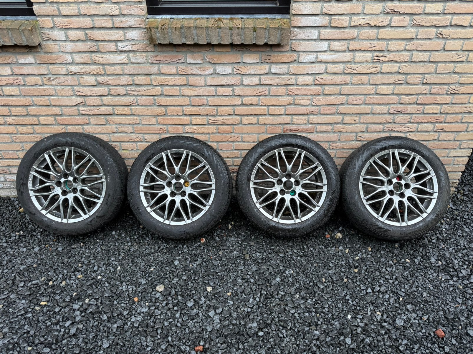 Set nokian winterbanden op ATS velgen 215/55/17, Ophalen of Verzenden