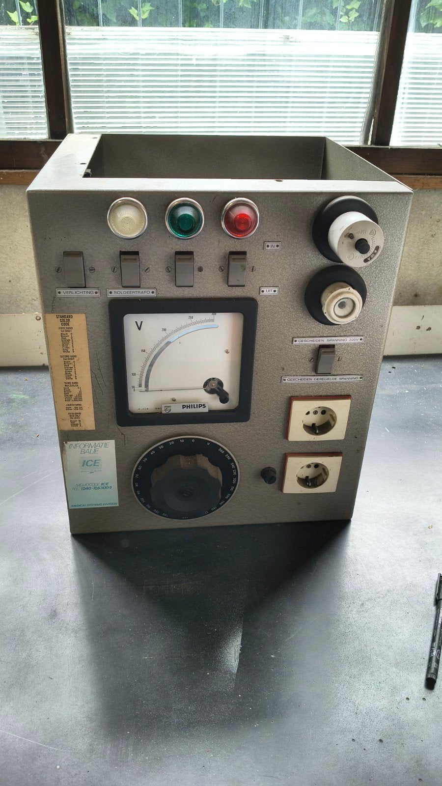 Variac / kast Philips Medical systems, Ophalen, Gebruikt