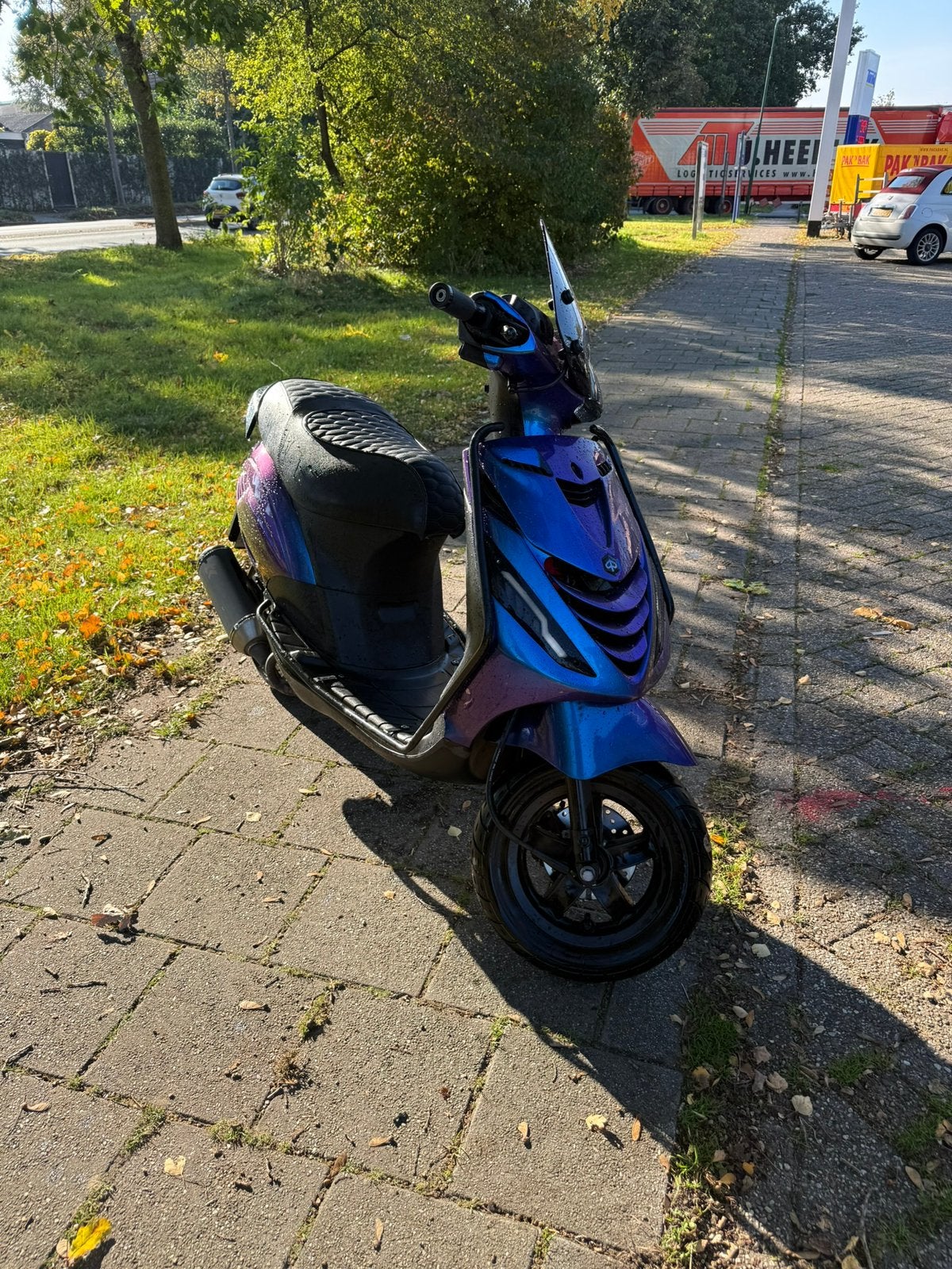 Piaggo zip scooter 2023 model, Ophalen, Maximaal 45 km/u, Zip, Zo goed als nieuw