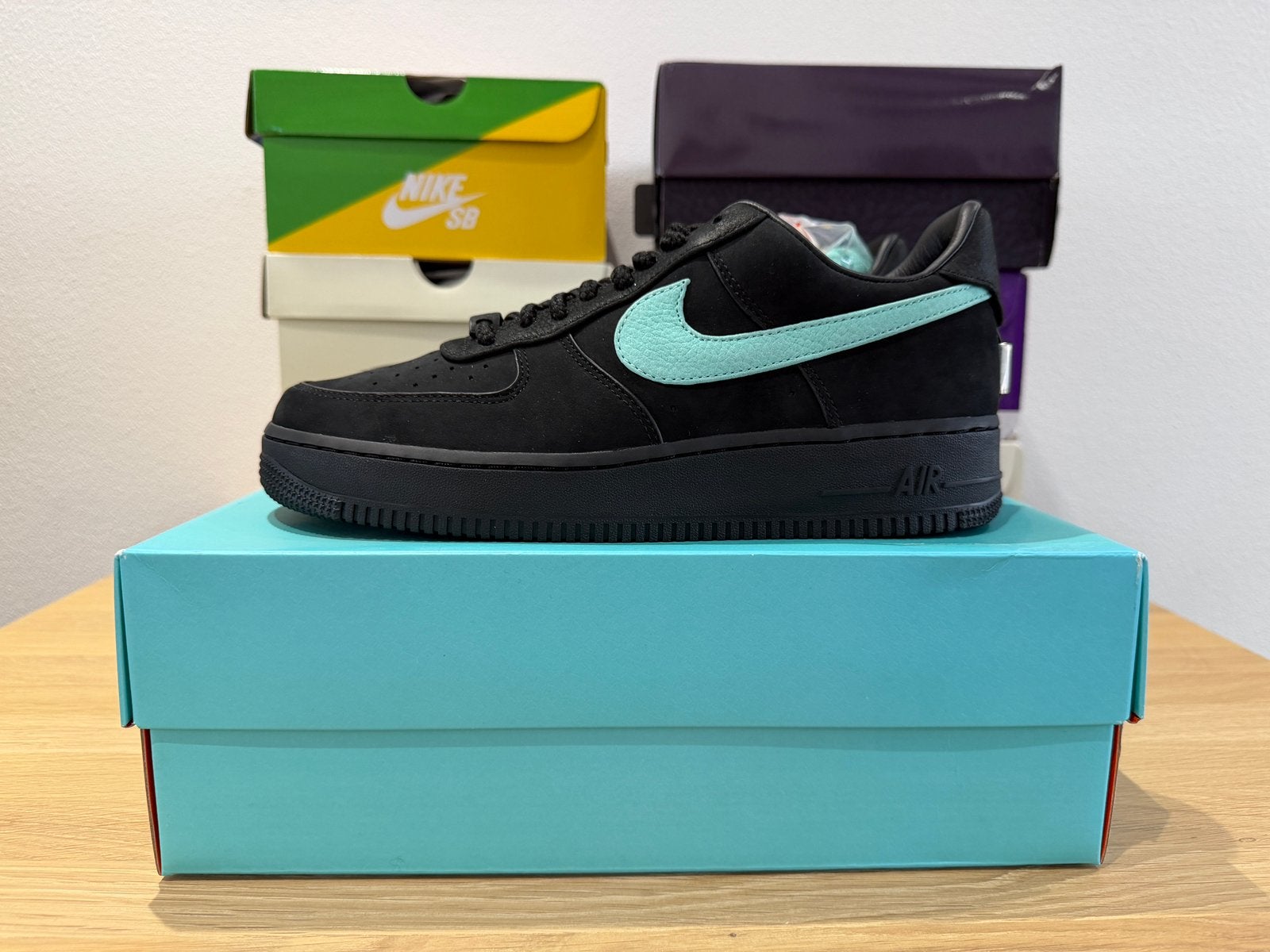 Nike Air Force 1 Tiffany & Co maat 44, Ophalen, Nieuw, Wit