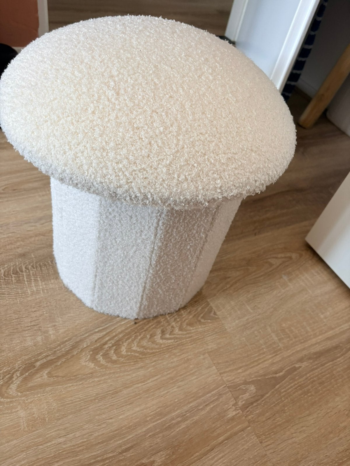 Opberg poef paddestoel teddy stof wit, Ophalen, Minder dan 50 cm, Rond, Zo goed als nieuw