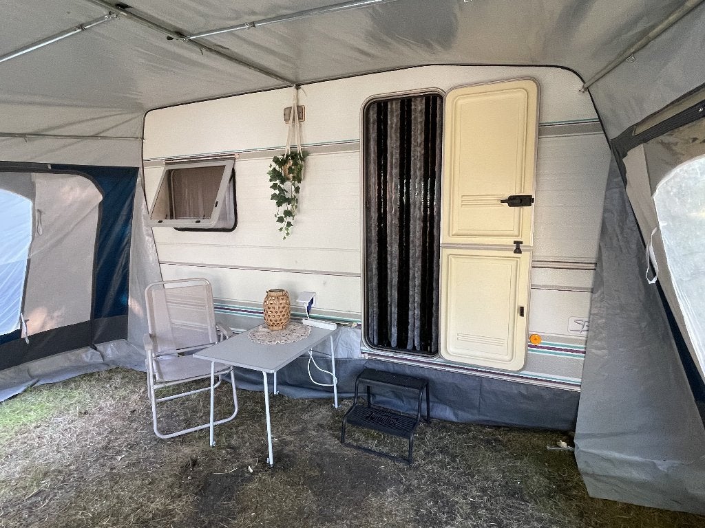 caravan caravelair 1992, Caravans en Kamperen, Caravans, Treinzit, Particulier, 4 tot 5 meter, 500 - 750 kg