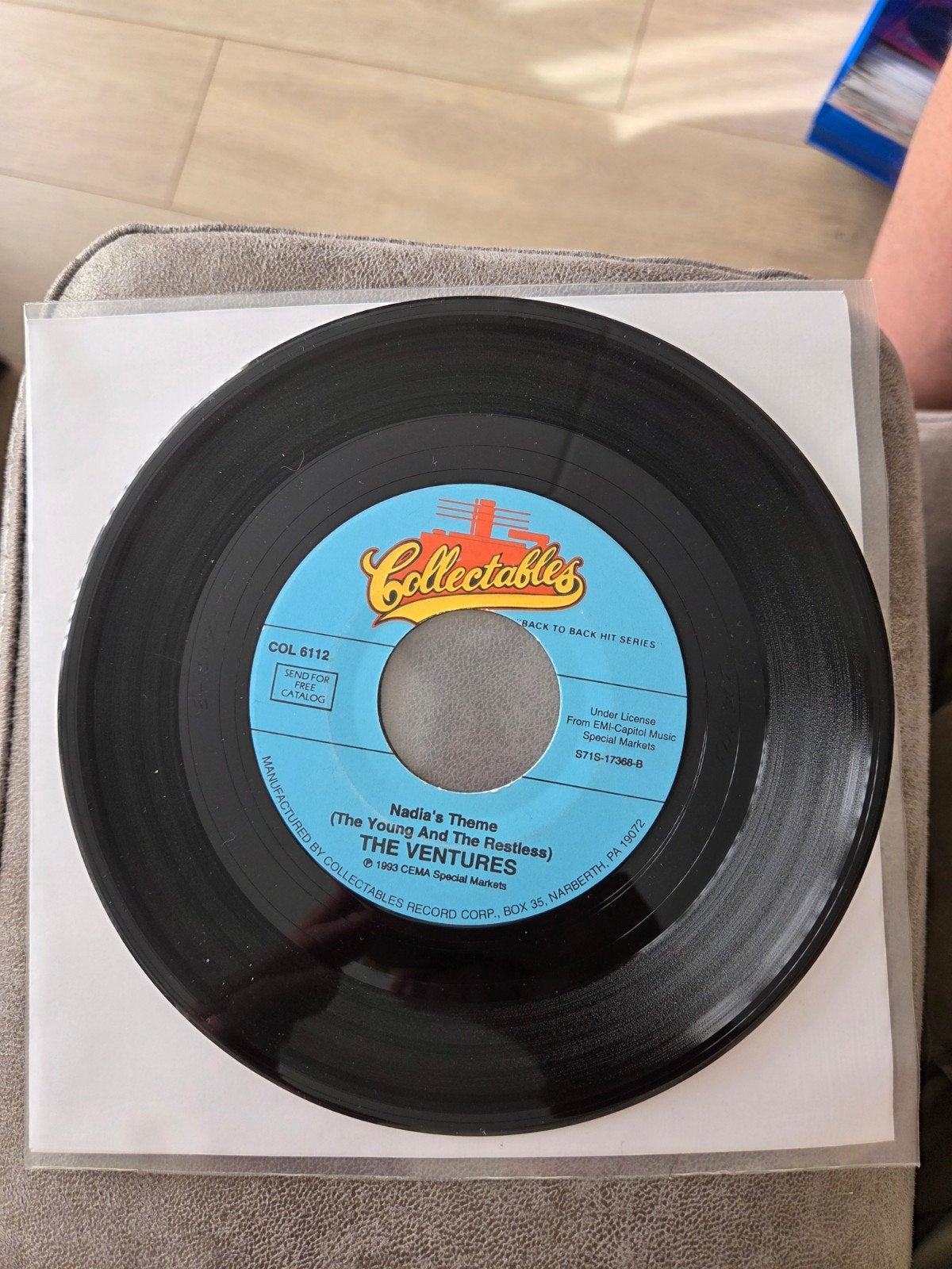 The Ventures - Wipe Out / Nadia's Theme 7 inch vinyl single, Cd's en Dvd's, Gebruikt, 7 inch, Ophalen of Verzenden, EP