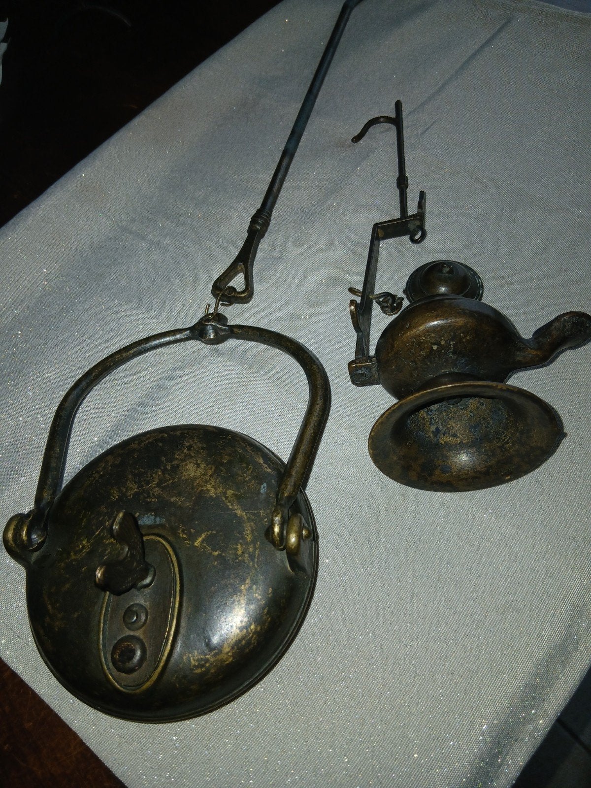 Antieke  koperen/bronzen olielamp en warmhoudpan, Ophalen of Verzenden
