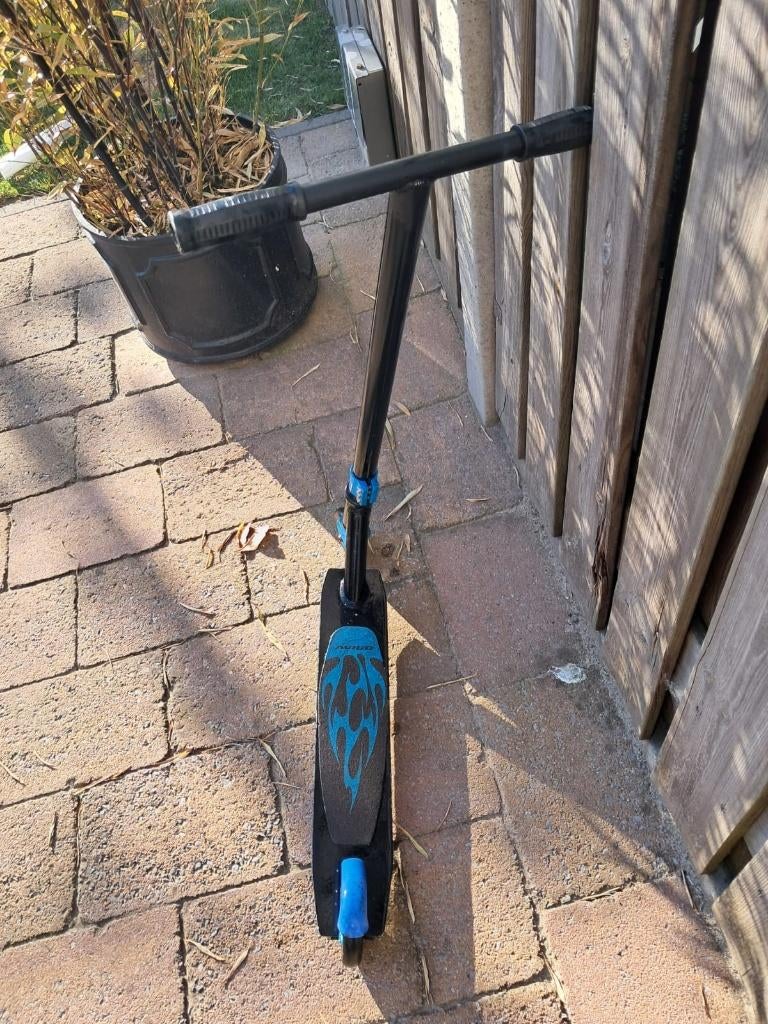 Stunt step, Fietsen en Brommers, Steps, Ophalen, Gebruikt, Gewone step, Onbekend