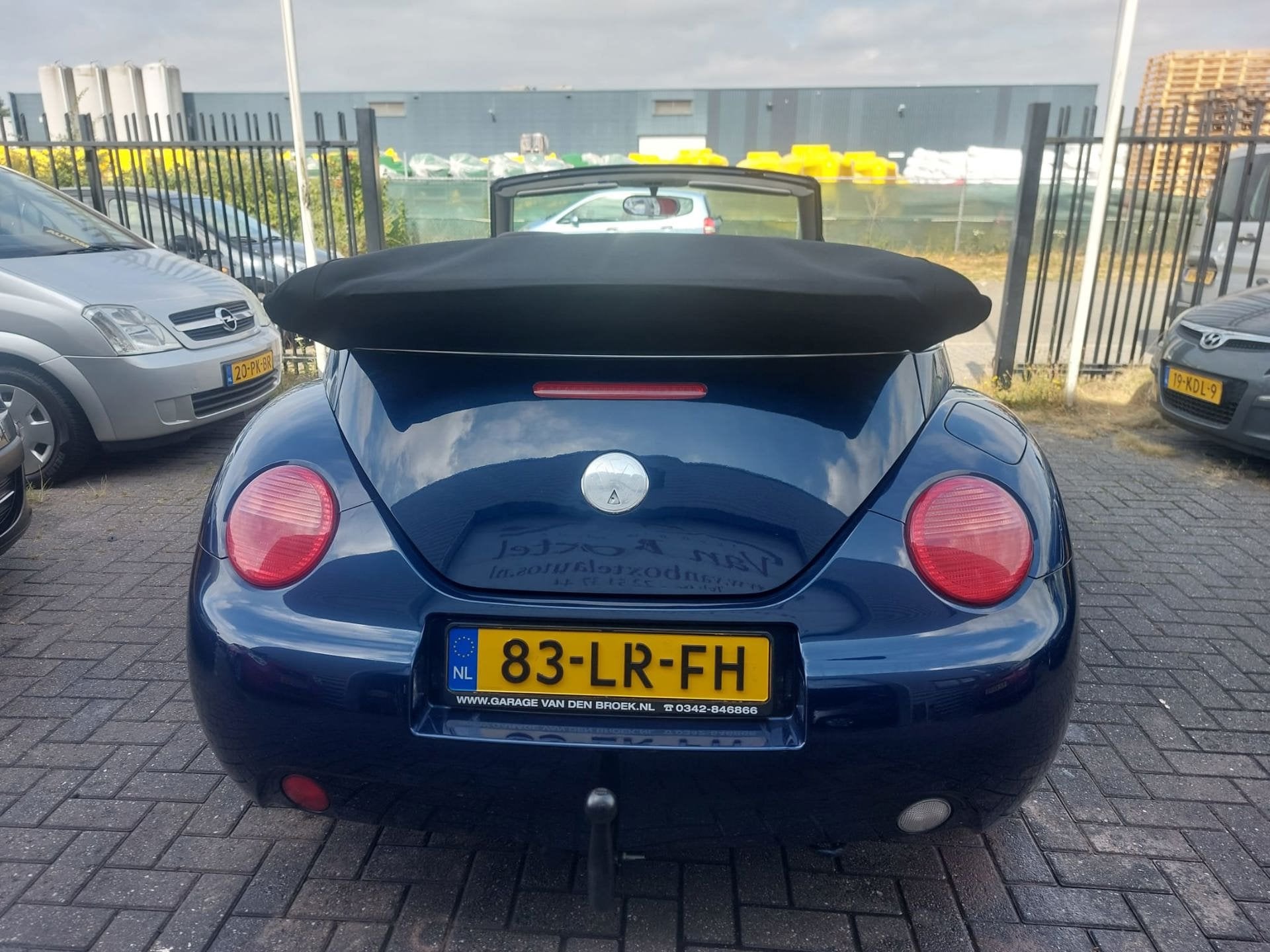 Volkswagen New Beetle Cabriolet 2.0 Highline 2 deurs cabriol, Voorwielaandrijving, Stof, Gebruikt, Beetle (Kever)