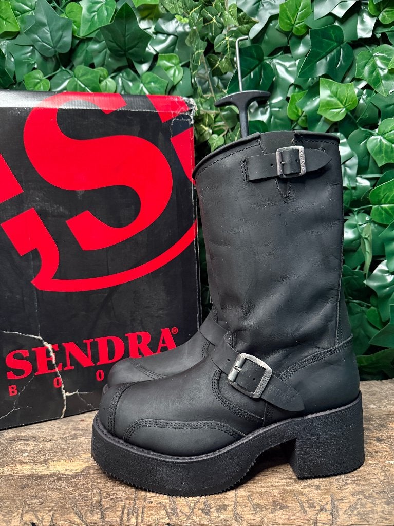 geweldig mooie vintage plateau boots van Sendra maat 38, Zwart, Nieuw, Ophalen of Verzenden, Sendra