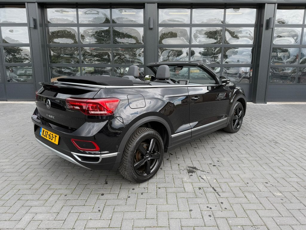 Volkswagen T-Roc cabrio 1.5 TSI automaat / Carplay ., Automaat, Adaptive Cruise Control, 4 cilinders, Cabriolet