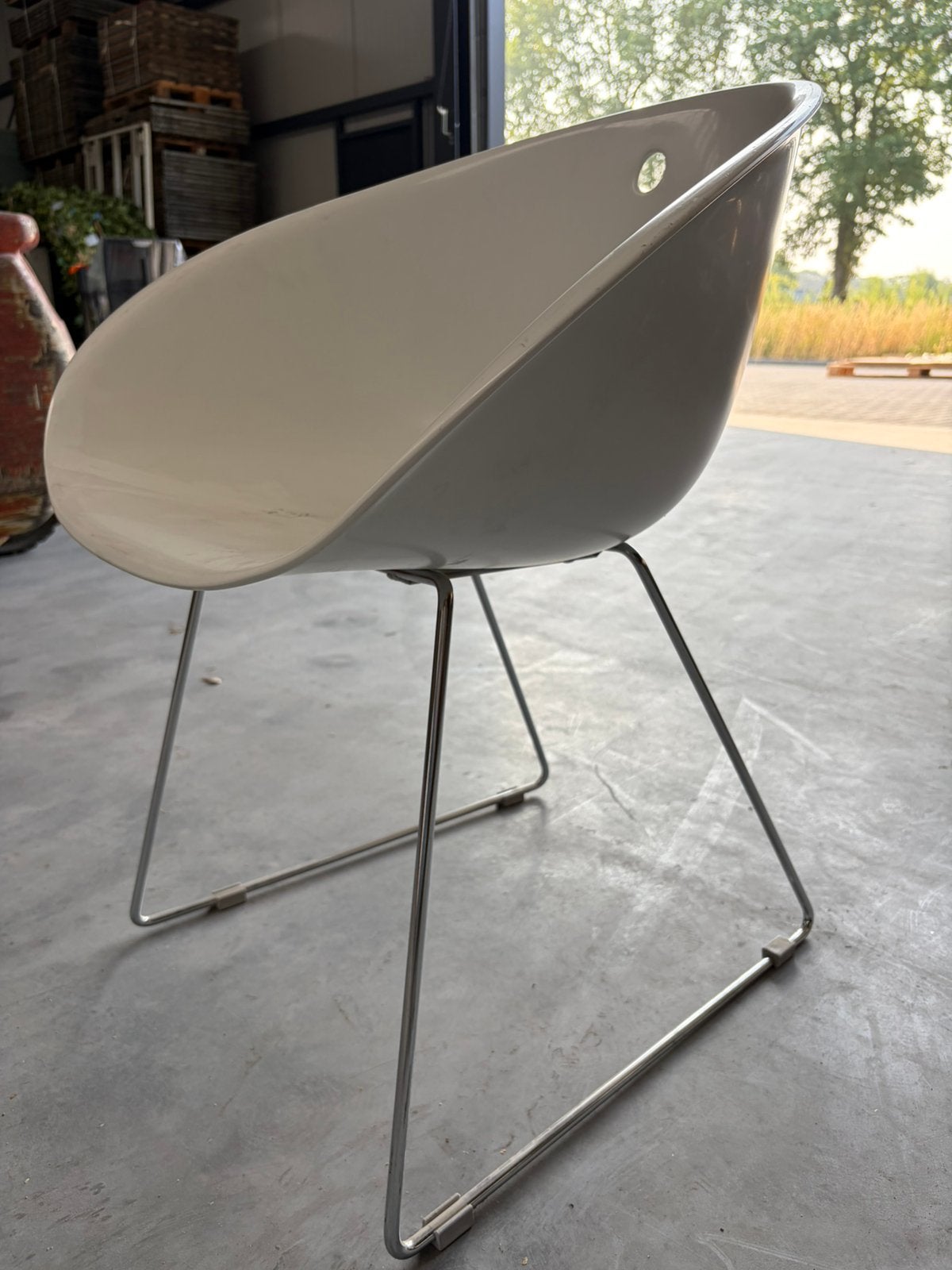 Partij 12 witte kuipstoelen - eetkamer / horeca, Ophalen, Gebruikt, Wit, Modern