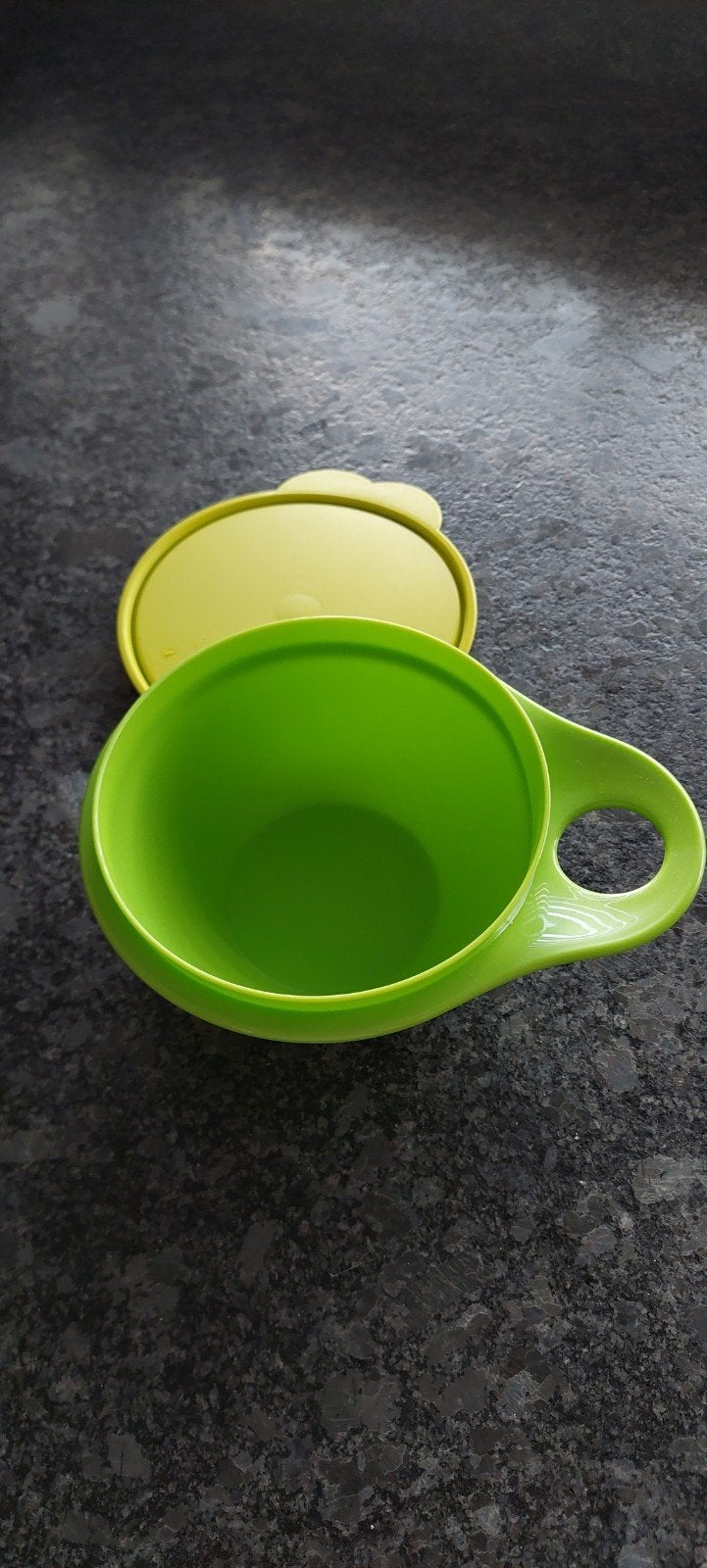 Tupperware kom 600 ml, Ophalen of Verzenden, Gebruikt, Bak of Kom