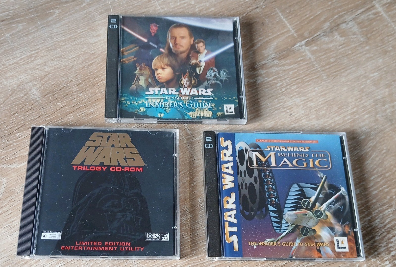 Star wars cd-rom insider's guide trilogy limited edition set, Spelcomputers en Games, Games | Overige, Avontuur en Actie, 1 speler