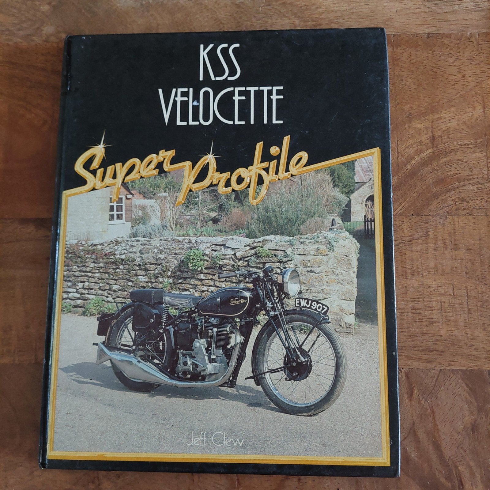 KSS Velocette Super Profile - Jeff Clew, Ophalen of Verzenden, Gelezen, Jeff Clew, Algemeen