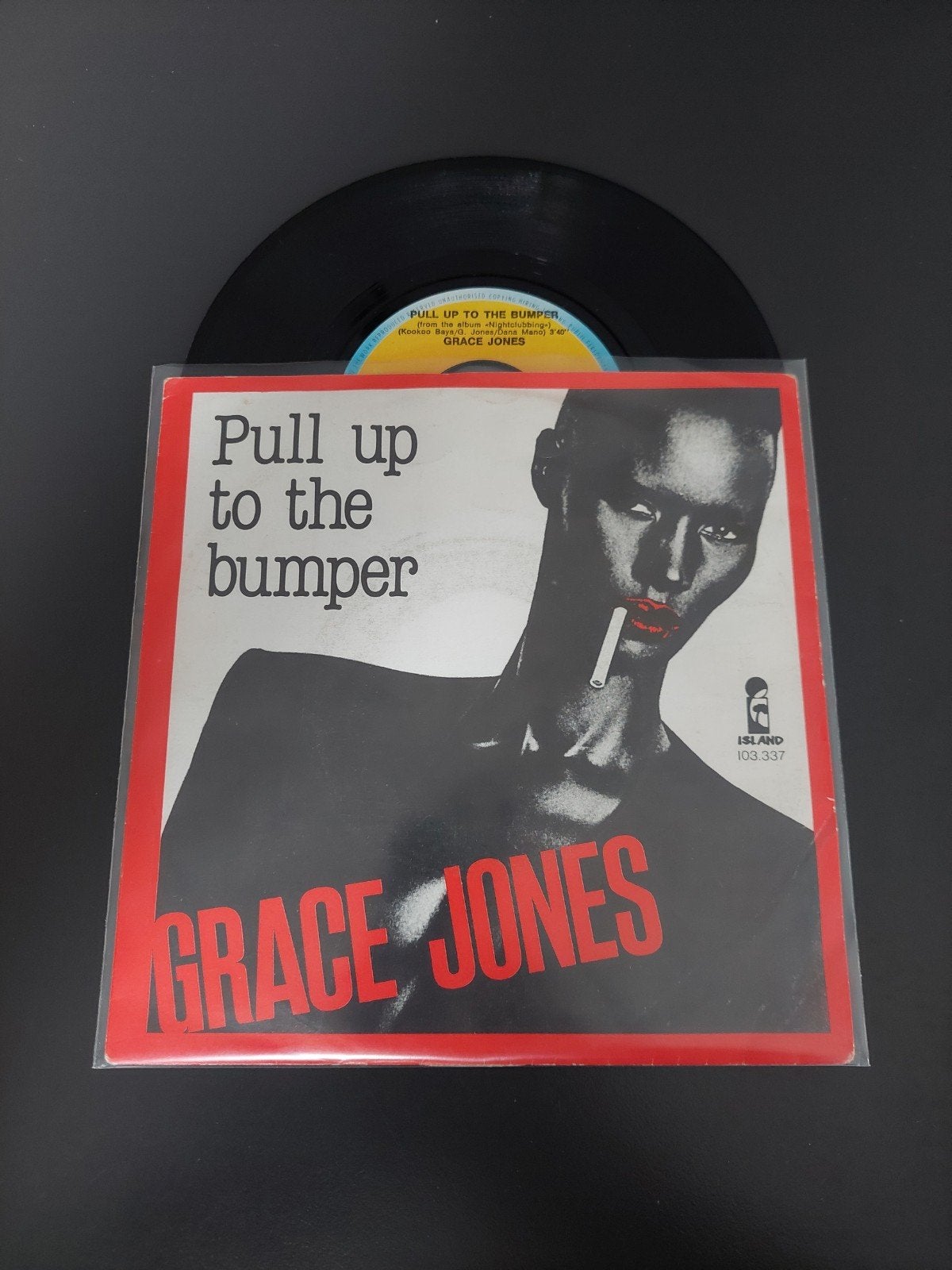 grace jones pull up to the bumper, Cd's en Dvd's, Ophalen of Verzenden, Gebruikt, 7 inch