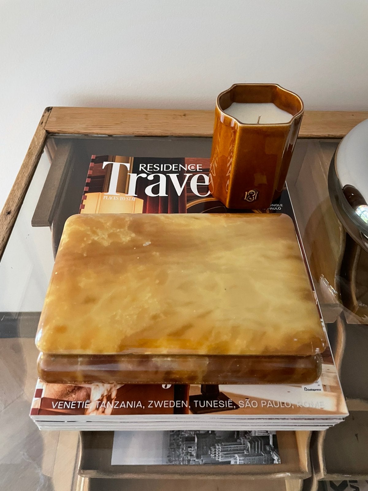 Vintage alabaster doosje kistje met deksel ambre kleur, Ophalen of Verzenden