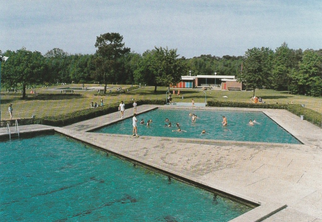 NISTELRODE Zwembad Achter den Berg, Verzamelen, Verzenden, 1960 tot 1980, Ongelopen, Noord-Brabant