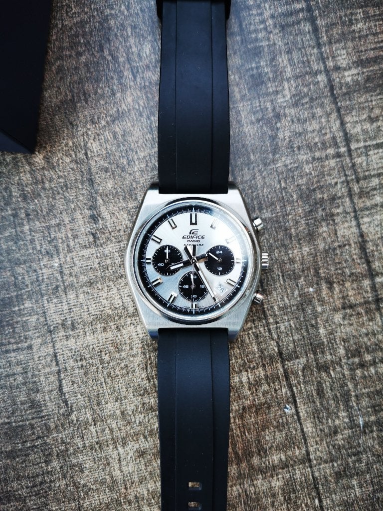 Casio Edifice EFB-730D-7AVUEF, Ophalen, Staal, Polshorloge, Zo goed als nieuw