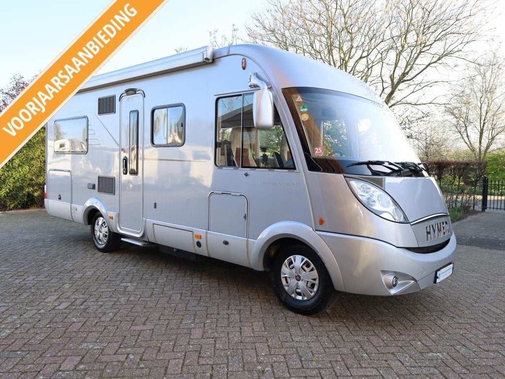 Hymer B 654 SL 3L 160 pk | Frans bed + hefbed, Caravans en Kamperen, Ringverwarming, Fiat, Bedrijf, Afzuigkap