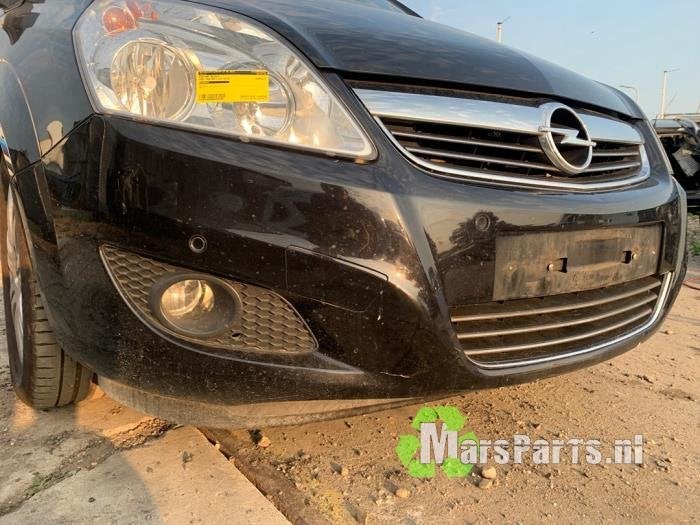 Voorbumper van een Opel Zafira, Auto-onderdelen, Gebruikt, -, -, Opel