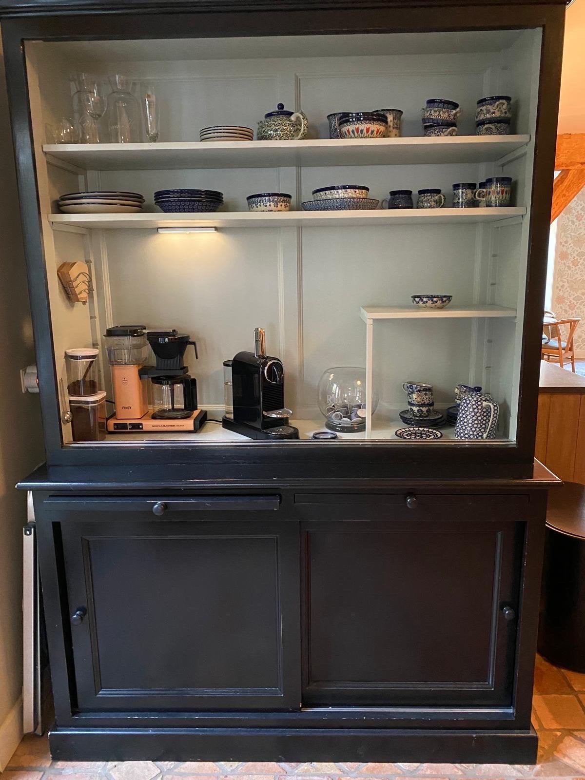 buffetkast, Huis en Inrichting, Kasten | Buffetkasten, Ophalen, Zo goed als nieuw, 25 tot 50 cm, 200 cm of meer