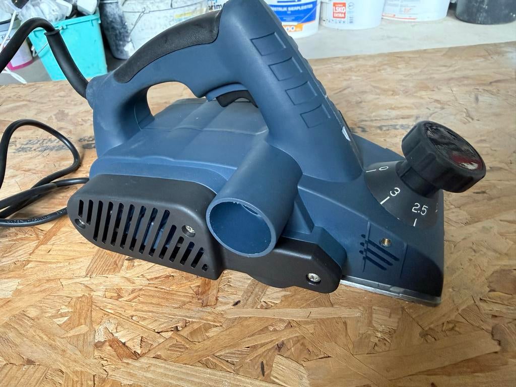 Nieuwe Elektrische Schaafmachine - Krachtig en Efficiënt, Ophalen of Verzenden, Nieuw, Elektrisch