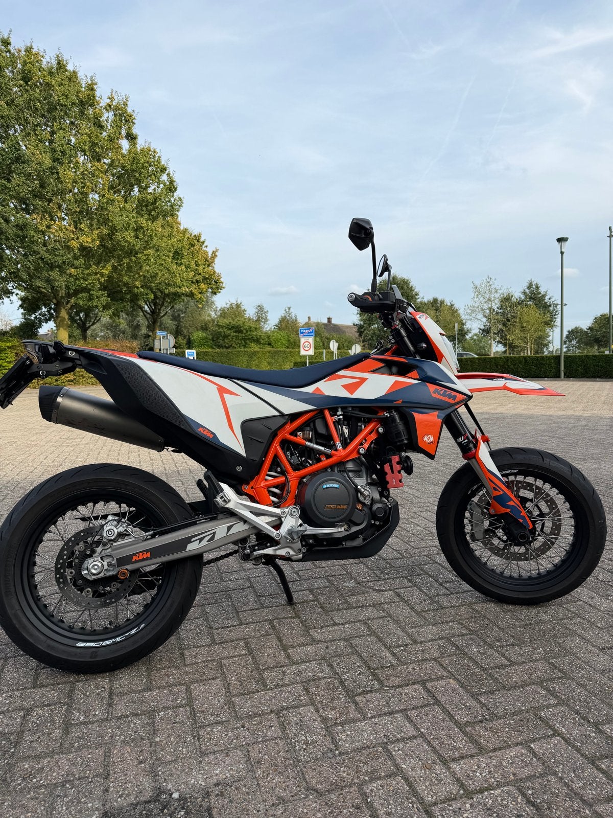 KTM 690 SMC R Supermoto - Perfecte staat, Motoren, Gebruikt, Particulier, Meer dan 35 kW, Minimaal motorrijbewijs A2