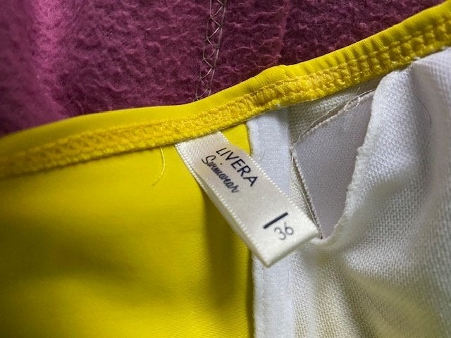 2 bikinitopjes mt 36 (geel, livera) en mt 38 (zwart, shein), Ophalen of Verzenden, Zo goed als nieuw, Zwart, Bikini