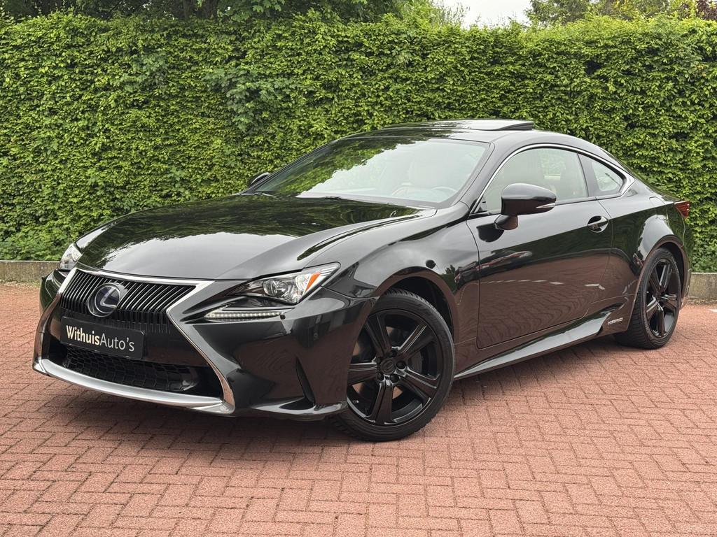 Lexus RC 300h Luxury Dakraam AdaptiveCruise, Auto's, Lexus, Achterwielaandrijving, Gebruikt, Lichtsensor, 4 stoelen