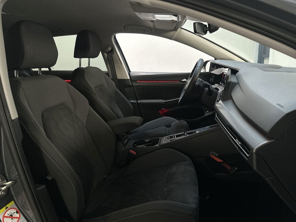 Volkswagen Golf 1.4 eHybrid 204pk Style Camera Stoelverwarmi, Auto's, Volkswagen, 1490 kg, Gebruikt, 4 cilinders, Met garantie (alle)