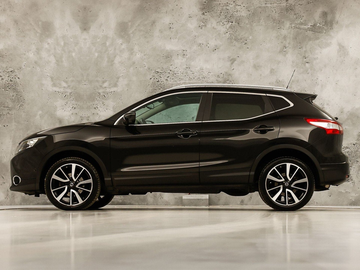 Nissan QASHQAI 1.6 Tekna Sport (PANORAMADAK, NAVIGATIE, 360, Auto's, Voorwielaandrijving, 12 maanden, 1618 cc, Bedrijf