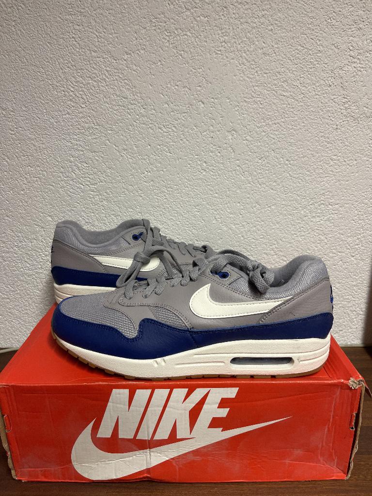 Nike Air Max 1 Atmosphere Grey Deep Royal Blue Maat 41, Blauw, Nike, Ophalen of Verzenden, Sneakers of Gympen