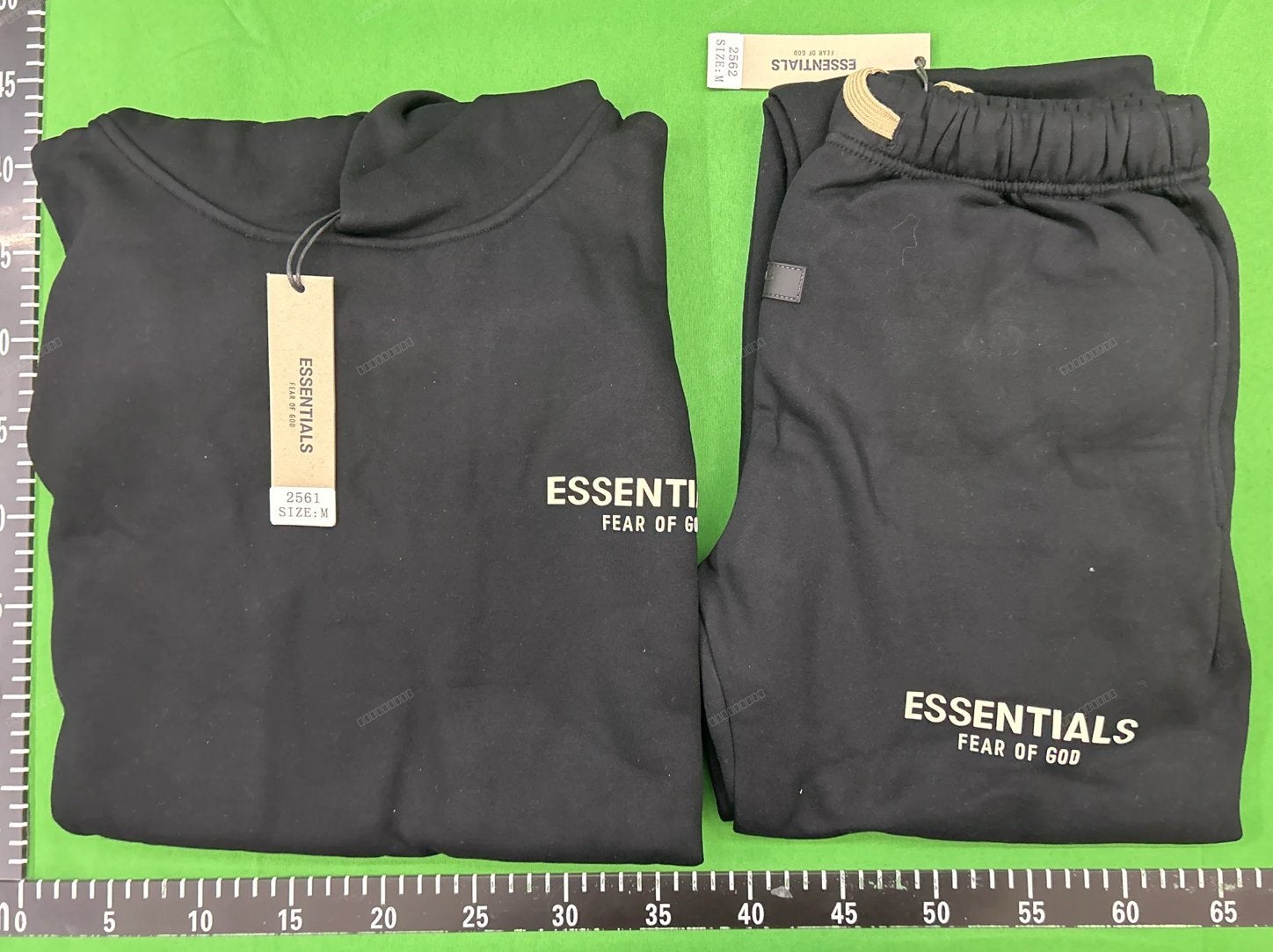 Essentials Fear of God trainingspak - Zwart (M), Kleding | Heren, Ophalen of Verzenden, Nieuw, Maat 48/50 (M), Zwart