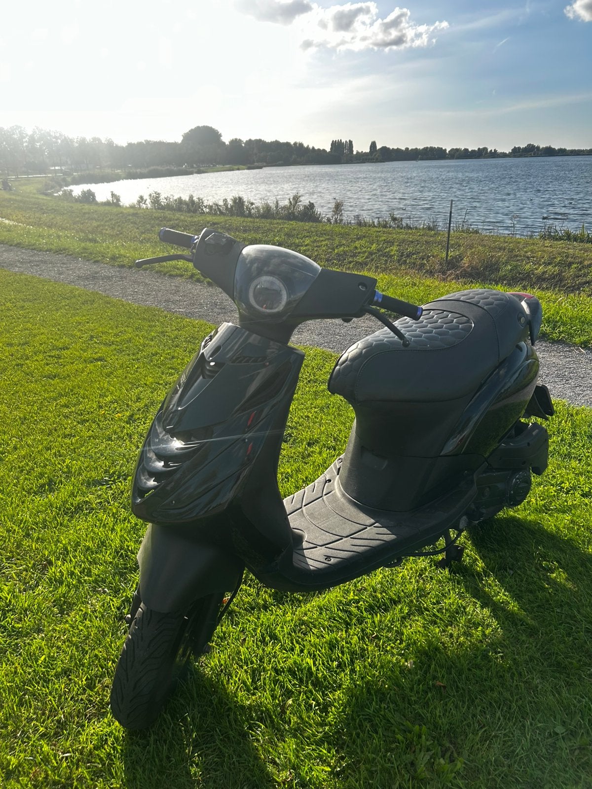 Piaggio Zip 2021, Fietsen en Brommers, Ophalen of Verzenden, Gebruikt, Benzine, Zip