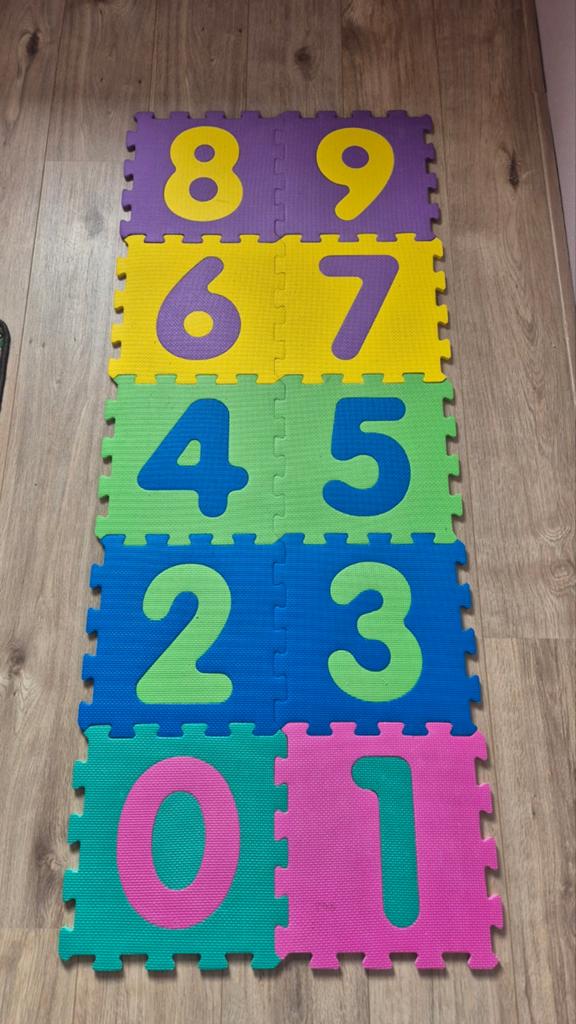 10 Speel Puzzeltegels: Cijfers voor Eindeloos Speelplezier, Ophalen of Verzenden, Gebruikt, Overige typen