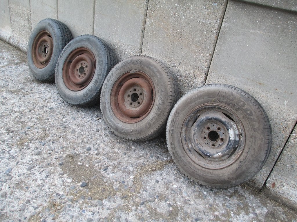 Diverse wielen / banden voor aanhanger trailer boottrailer, Ophalen, Gebruikt
