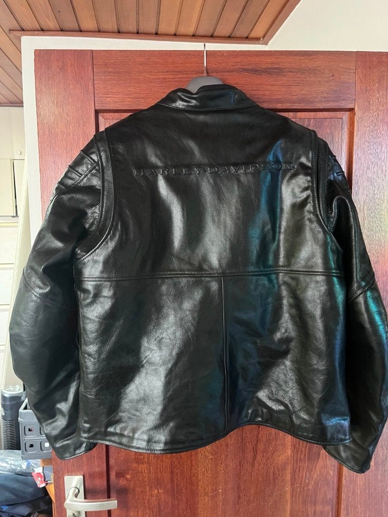 Harley Davidson perforated motorjas, Motoren, Kleding | Motorkleding, Harley-Davidson, Heren, Jas | leer, Ophalen of Verzenden