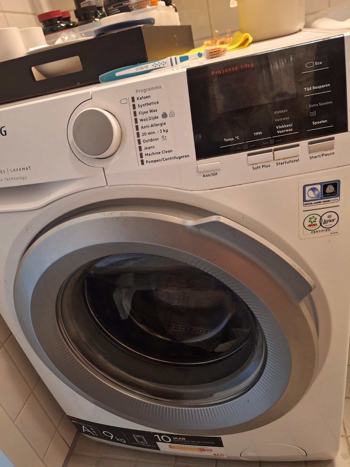 Aeg wasmachine, Witgoed en Apparatuur, 8 tot 10 kg, Ophalen, 1200 tot 1600 toeren, 85 tot 90 cm