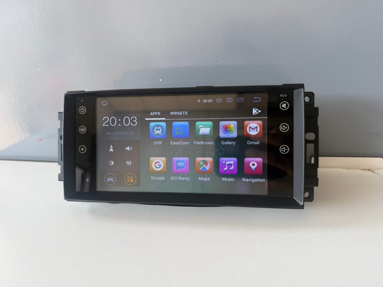 Jeep Dodge Chrysler Autoradio CarPlay Bluetooth 7 Inch, Auto diversen, Autoradio's, Ophalen of Verzenden, Zo goed als nieuw