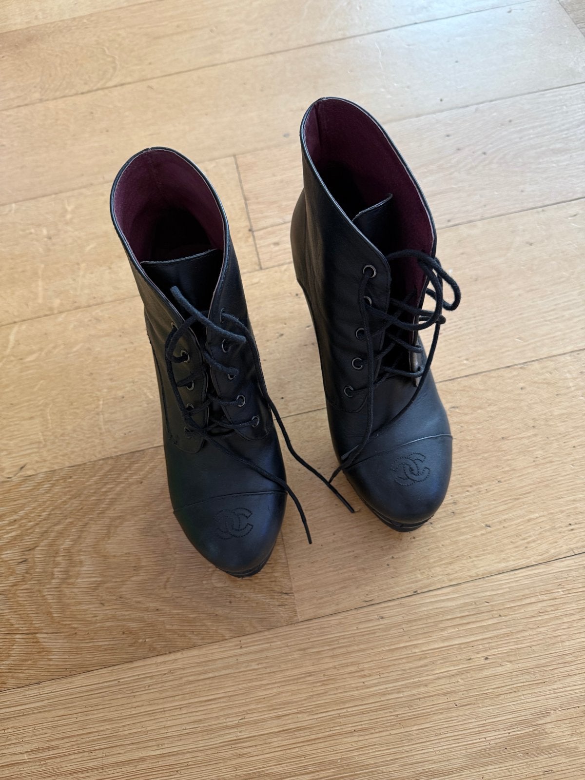 High heels Enkellaarzen Zwart Leer Maat 36, Kleding | Dames, Ophalen of Verzenden, Zo goed als nieuw, Zwart, Lage of Enkellaarzen