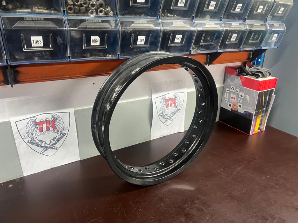 Derbi achtervelg 17 inch, Fietsen en Brommers, Gebruikt, Velg rand achter, Derbi, Spaakvelg