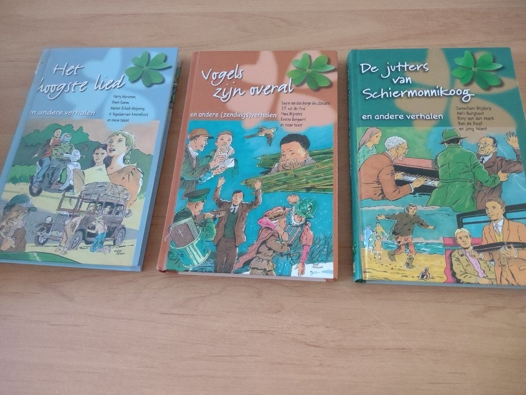 Klavertje vier (compleet)- diverse auteurs, Ophalen of Verzenden, Gelezen
