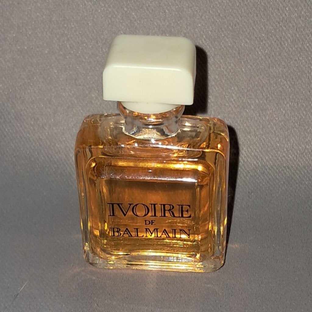 Volle parfum mini -  balmain , Ivoire, Ophalen of Verzenden, Zo goed als nieuw, Miniatuur, Gevuld