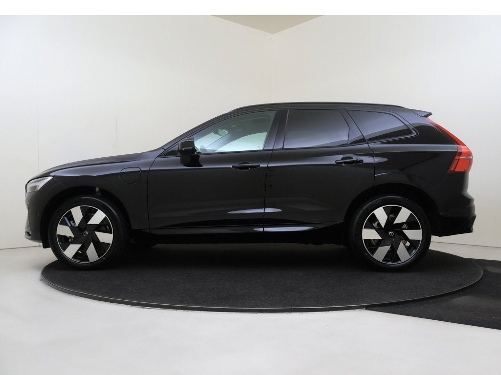 Volvo XC60 T6 AWD Plus Dark | Panoramadak | 360° Camera | H, Automaat, 12 maanden, Gebruikt, 4 cilinders