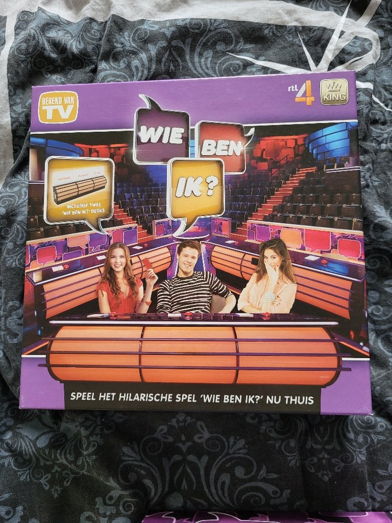 wie ben ik!, Hobby en Vrije tijd, Gezelschapsspellen | Bordspellen, Ophalen of Verzenden, Zo goed als nieuw