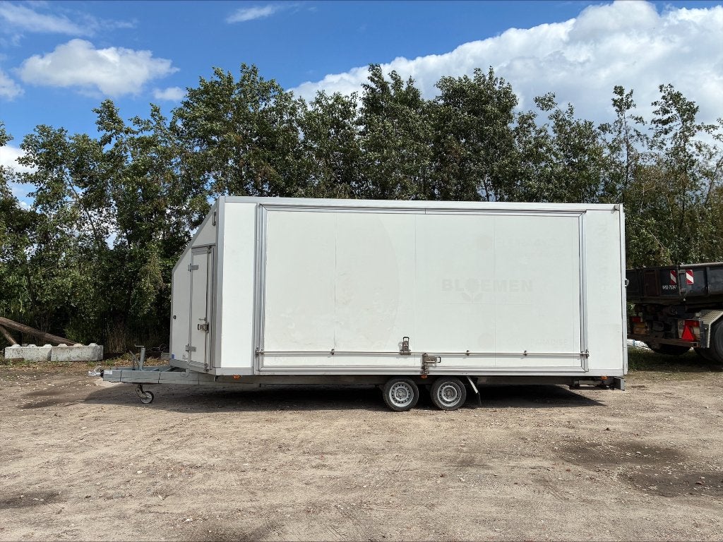 Dichte Bloemenwagen / Rallyauto Trailer (Zgan), Ophalen, Zo goed als nieuw