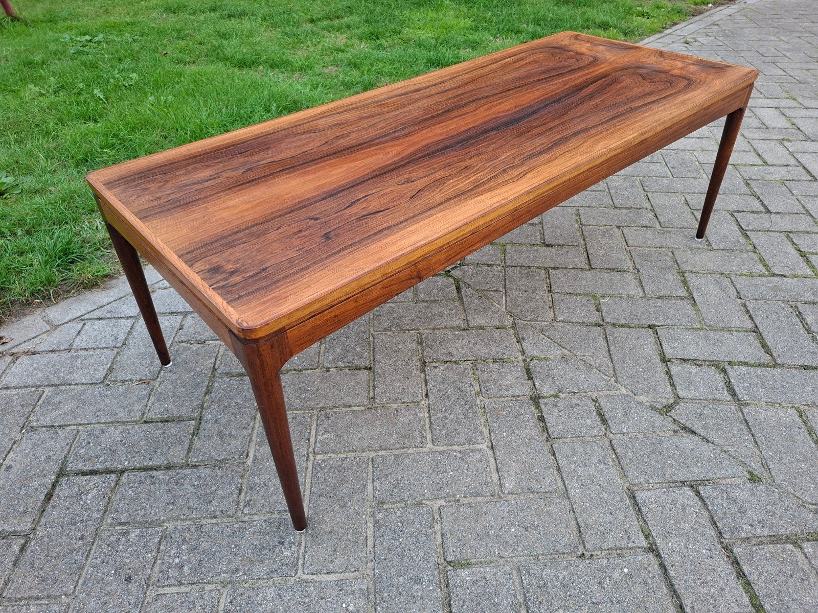 Fraaie Rosewood salontafel in mooie conditie, Antiek en Kunst, Ophalen