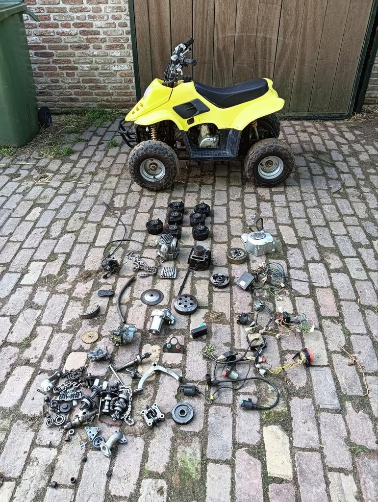 Kinder Quads opknappers, Fietsen en Brommers, Ophalen