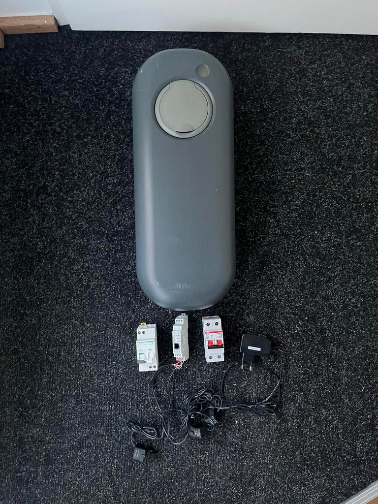 NewMotion Laadpaal 1-fase - met toebehoren voor meterkast, Auto diversen, Laadpalen, Ophalen, Gebruikt, Laadpaal